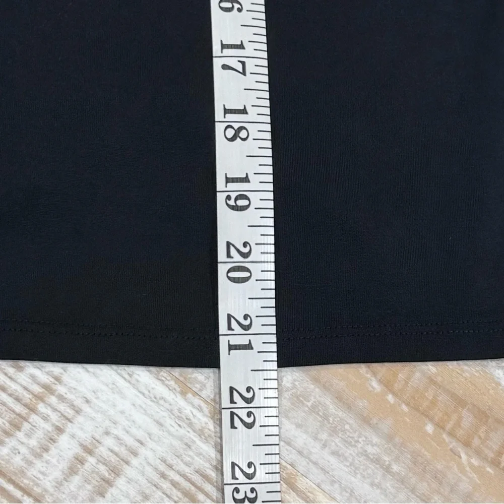 Women's Black Spaghetti Strap V-Neck Camisole Top in Size Small - Picture 6 of 8